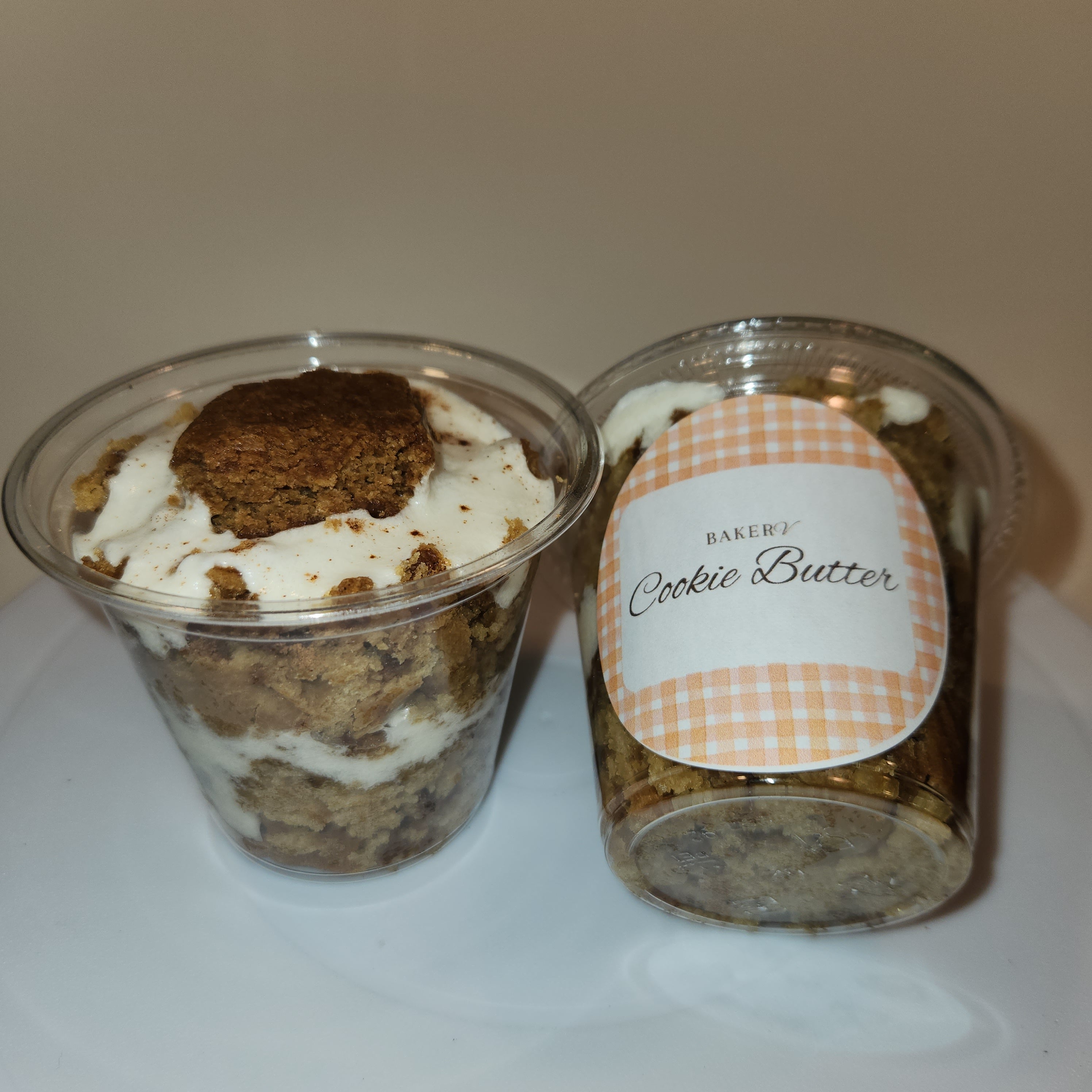 Cinnamon Cookie Butter Cake Cup